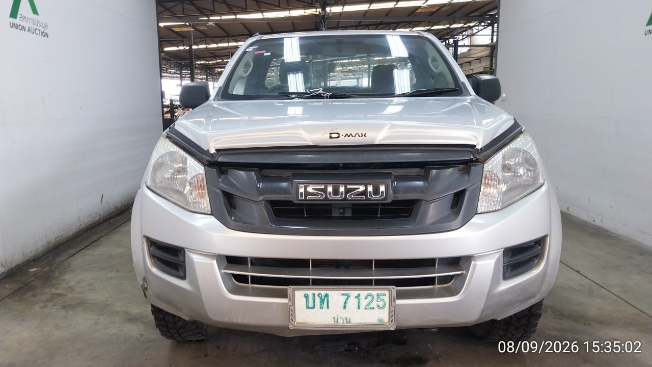 ISUZ ISUZ073 SPARK 2.5 B 4WD MT (VGS) 2015