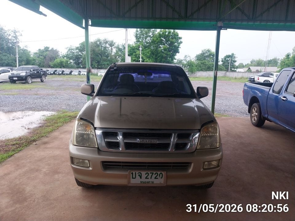 ISUZ ISUZ073 SPACECAB 3.0 SLX MT 2003