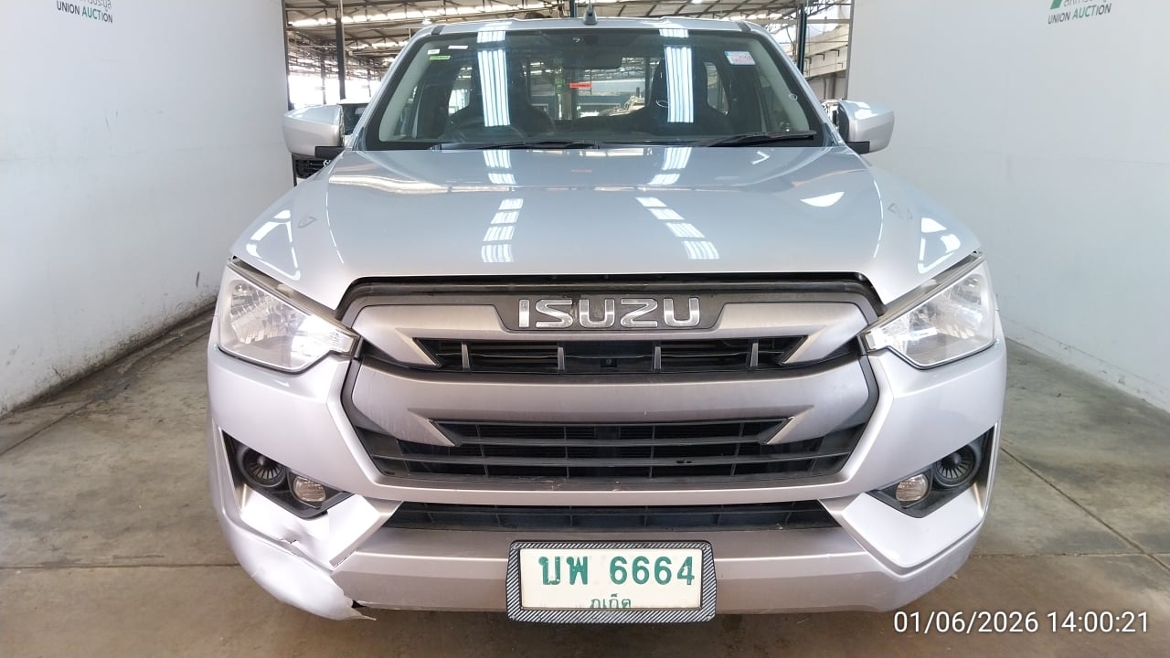 ISUZ ISUZ073 SPARK 1.9 S MT 2020