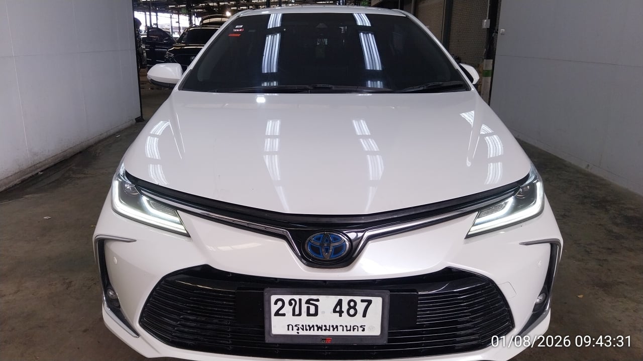 TOYO TOYO020 1.8 Hybrid Premium Safety E-CVT 2021
