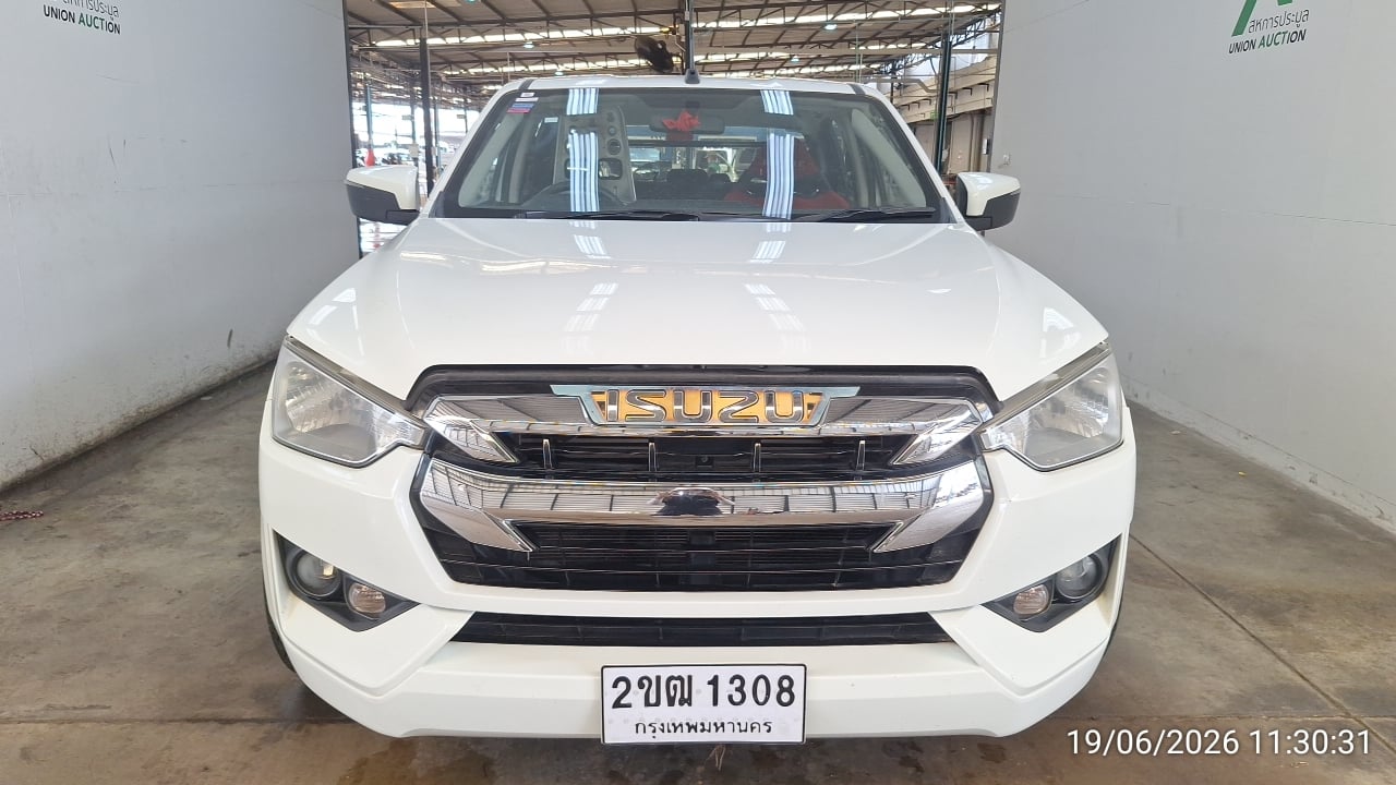 ISUZ ISUZ073 CAB4 1.9 L MT (DA) 2021