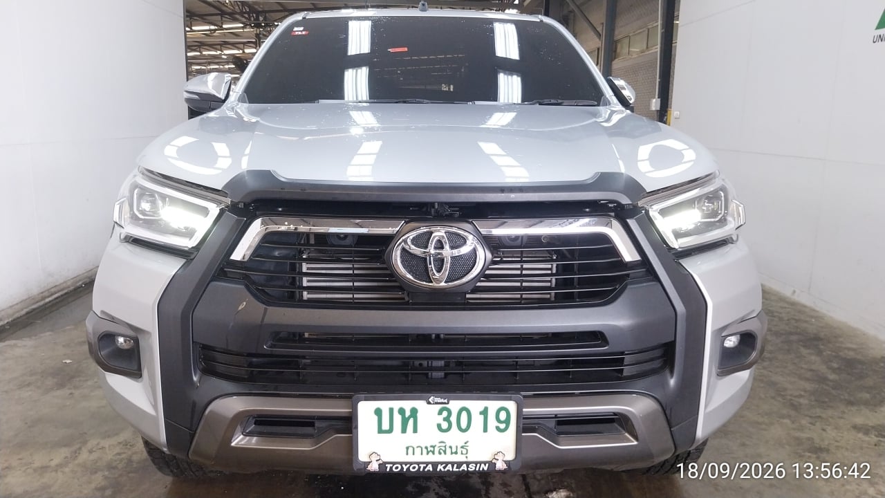 TOYO TOYO120 Smart Cab 2.4 Prerunner Mid MT 2025