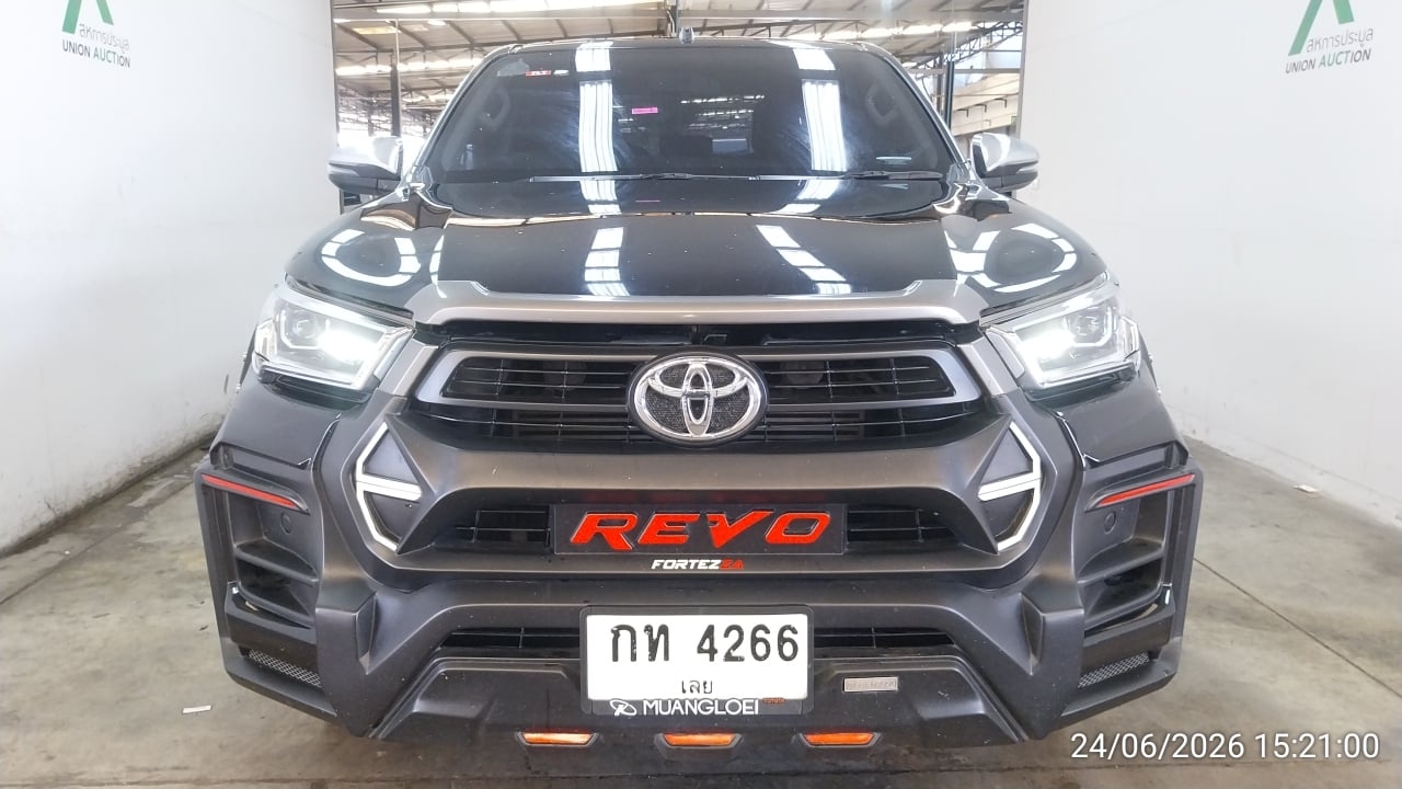 TOYO TOYO120 Dual Cab 2.4 Prerunner Mid MT 2021