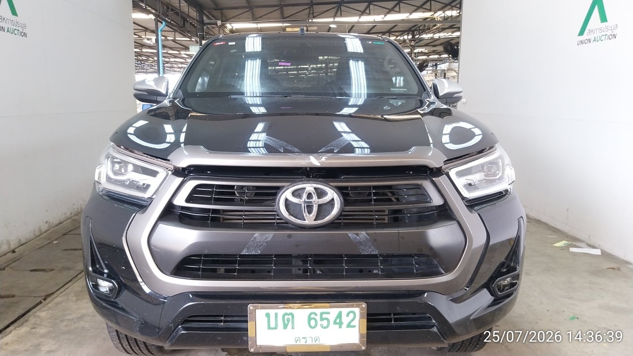 TOYO TOYO120 Smart Cab 2.4 Prerunner Mid MT 2021