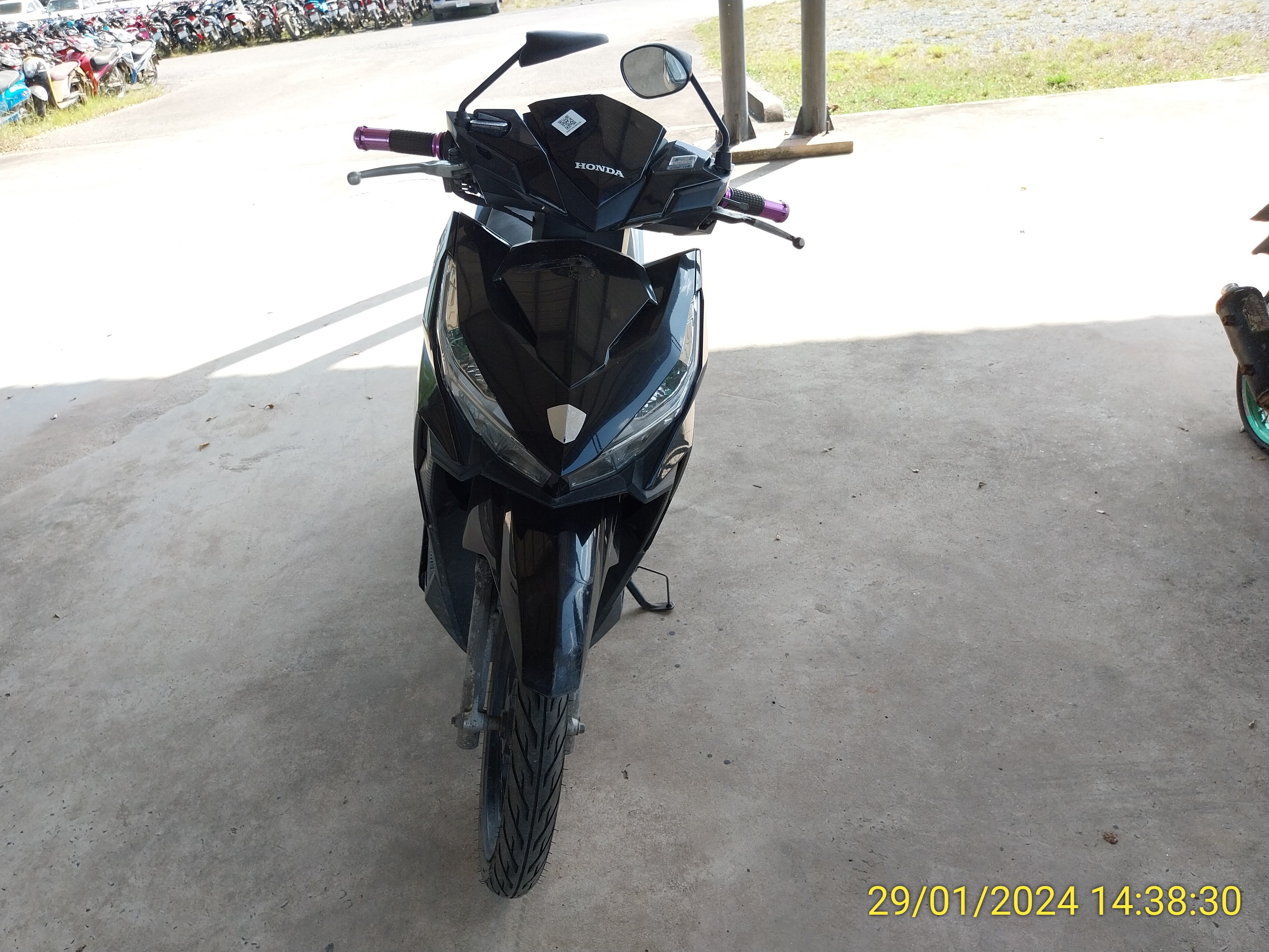 HOND HOND063 2015